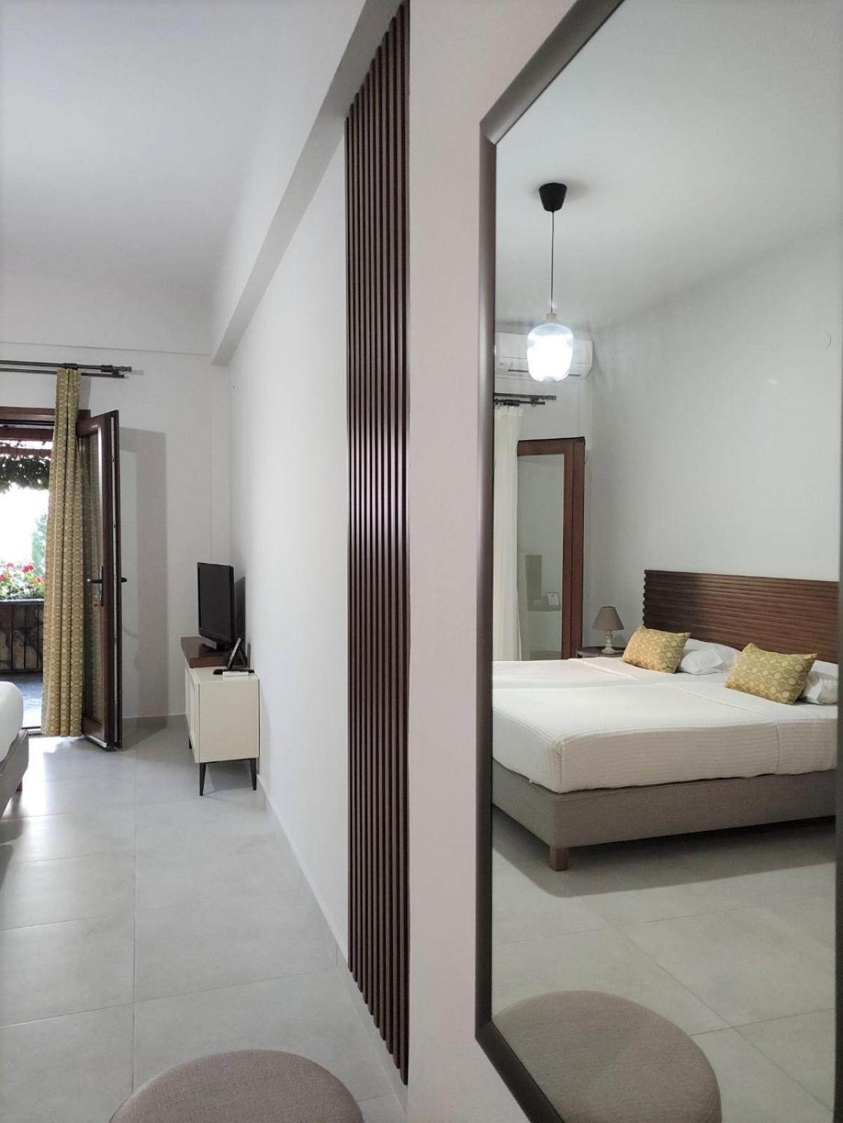 Pansion Katerina Aparthotel Uranúpoli Szoba fotó