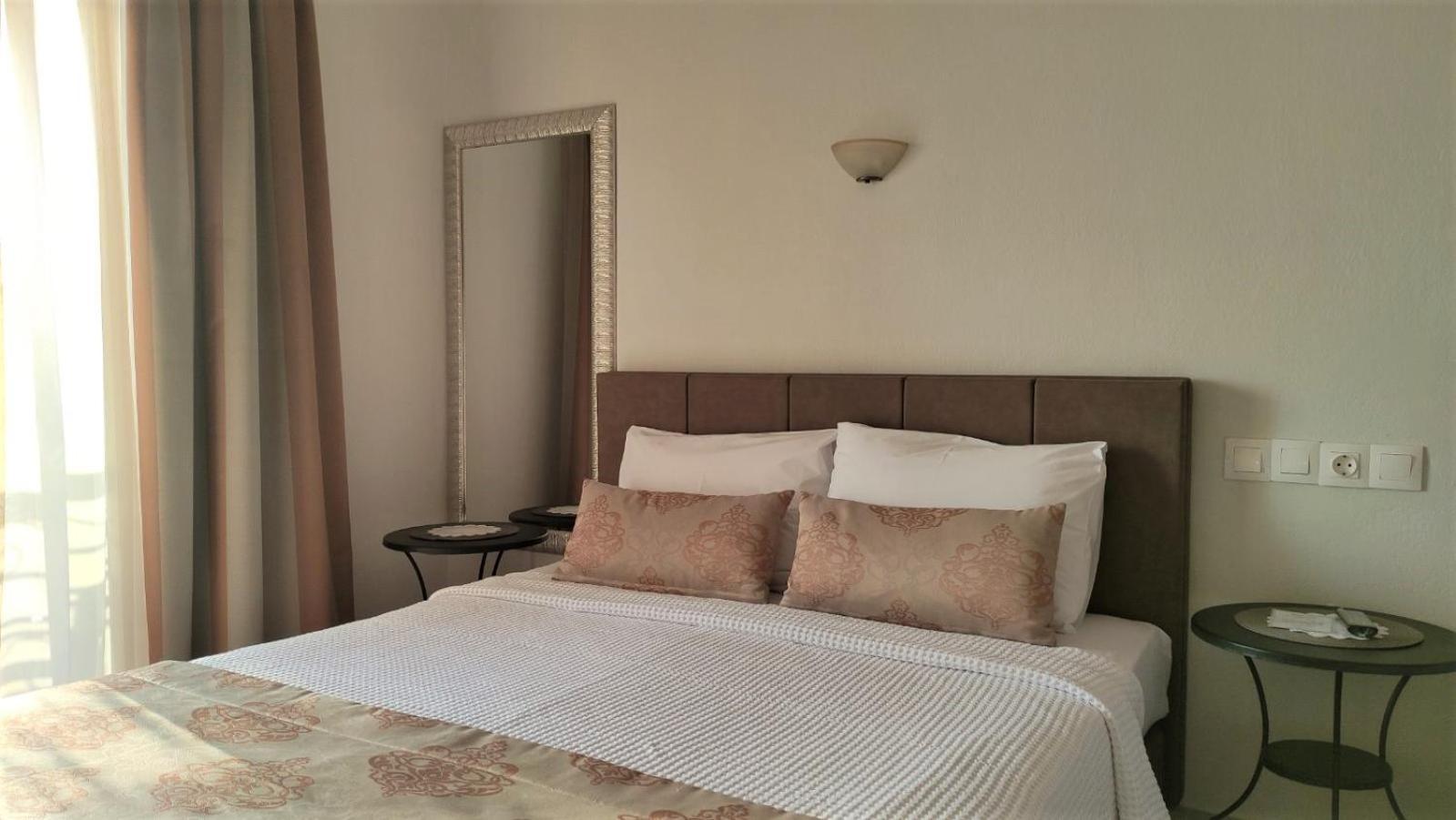 Pansion Katerina Aparthotel Uranúpoli Szoba fotó